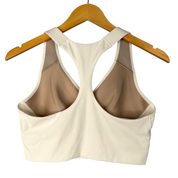 Spanx Core Sports Bra Size M White Racerback Lined Breathable Athletic Yoga - Picture 2 of 8